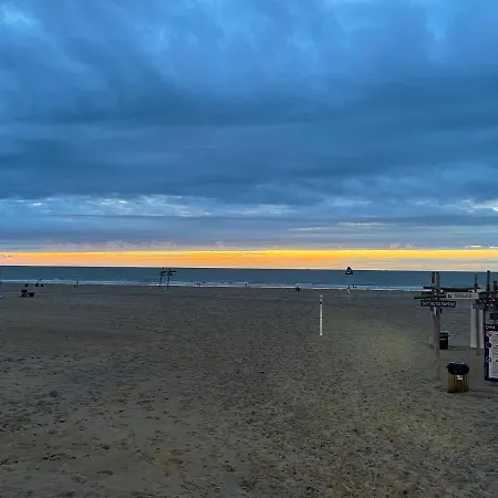 Les Charmes D'ostende 4* Остенде