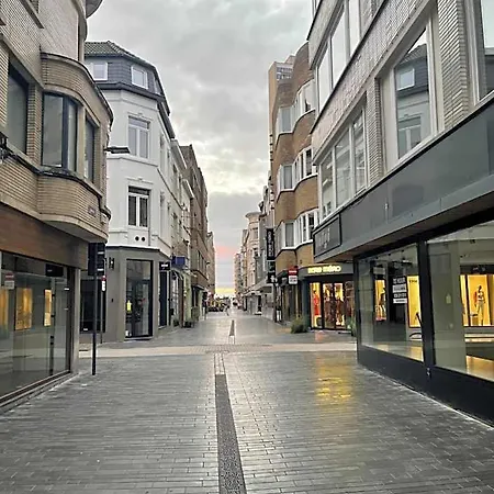 Hotel apartamentowy Les Charmes D'ostende 4*